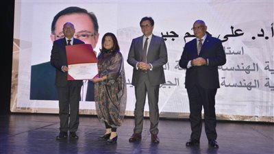 وزير الثقافة ومحافظ القاهرة يسلمان جوائز مسابقة «التنسيق الحضاري»