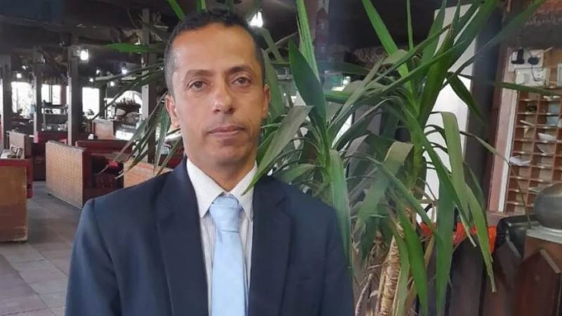 الدكتور خالد الشنيكات