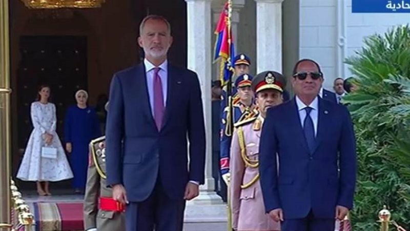 الرئيس السيسي وملك