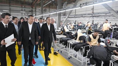  مدبولي: المنطقة الاقتصادية لقناة السويس نموذج متكامل يعزز خطط الدولة للتوسع في الصناعات التصديرية