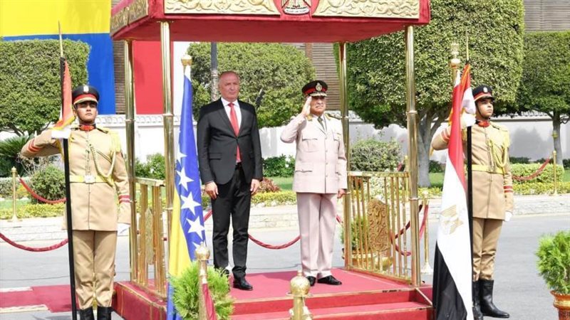 القائد العام للقوات