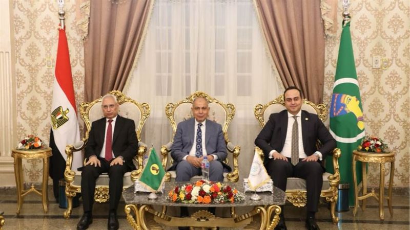 محافظ المنيا ورئيس