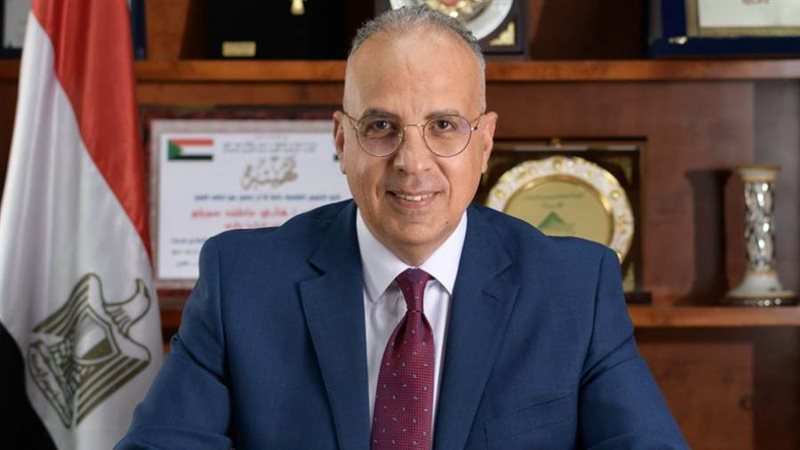 وزير الموارد المائية