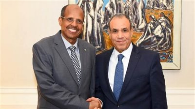 وزير الخارجية يلتقي رئيس مفوضية الاتحاد الأفريقي على هامش أعمال الجمعية العامة للأمم المتحدة