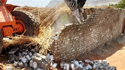 محافظ سوهاج: إزالة 2076 حالة تعد على أملاك الدولة والأراضي الزراعية والمتغيرات المكانية