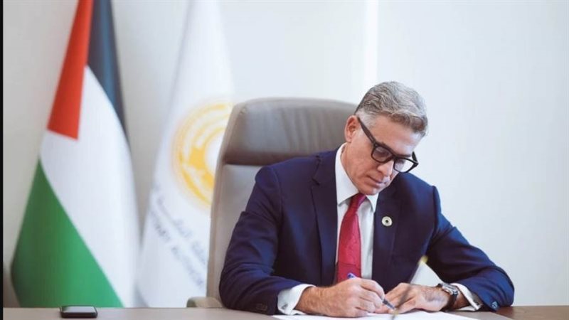 محافظ سلطة النقد