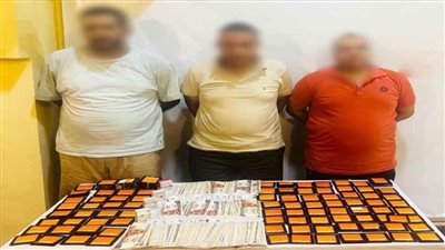 ضبط 3 أشخاص بالقاهرة لقيامهم ببيع خطوط هواتف محمولة مُفعلة ببيانات أشخاص آخرين