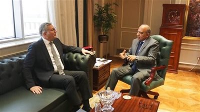 وزيرا الكهرباء والبترول يبحثان التوسع بمشروعات الطاقات المتجددة