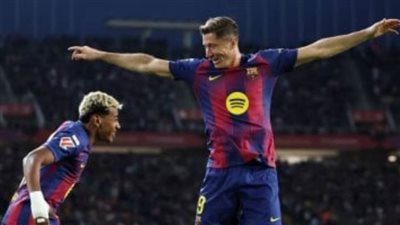 برشلونة ينقض على صدارة الدوري الإسباني بالفوز على سوسيداد 2-1