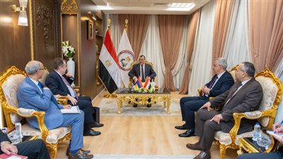 وزير الإنتاج الحربي يستقبل السفير الأرميني لبحث أوجه التعاون المشترك