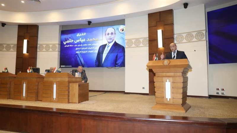 الفريق محمد عباس