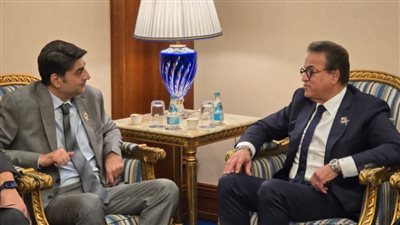   تعاون مصري باكستاني في مجال مكافحة فيروس سي