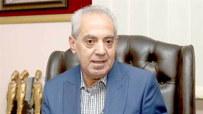 الناقد الفني الأمير