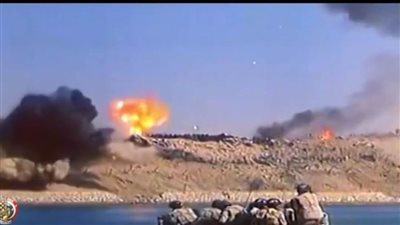 في ذكرى العبور.. الرئيس السادات: تضحيات الشعب ضاعفت قوة الصواريخ والدبابات