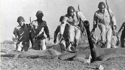 بالفيديو.. 30 مقاتلًا من الصاعقة المصرية يلقنون العدو الإسرائيلي درسًا لا يُنسى