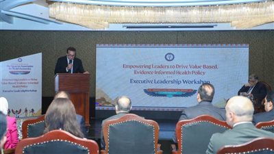  وزير الصحة: 