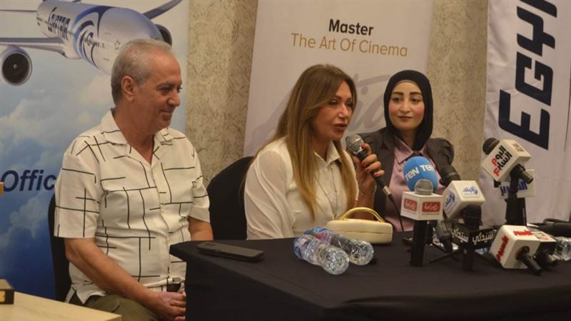 مشوار ليلى علوي في