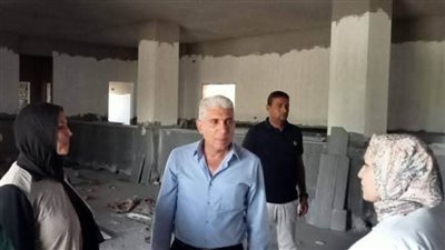سكرتير عام المنيا يتابع معدلات تنفيذ المشروعات التنموية والخدمية ببني مزار ومطاي