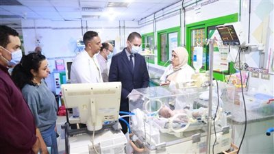 نائب وزير الصحة في جولة مفاجئة على مستشفيات البحيرة