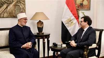 وزير الثقافة يستقبل مفتي الجمهورية لبحث تعزيز التعاون المشترك في نشر الوعي والفكر المستنير