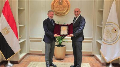 وزير التعليم يلتقي السفير الإيطالي للتأكيد على دعم التعليم الفني