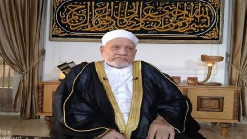 الدكتور أحمد عمر