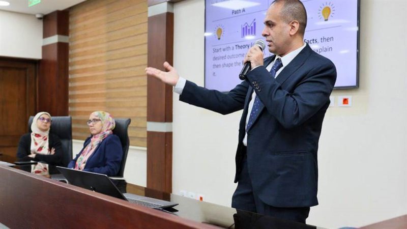 خلال دورة تدريبية