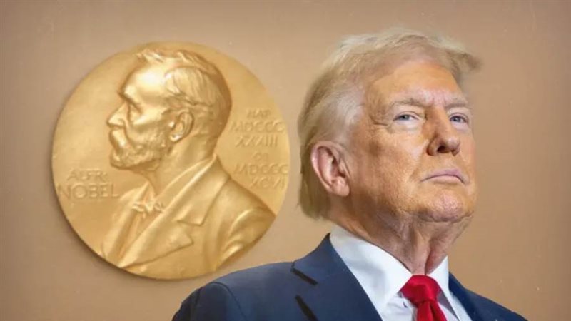 الرئيس الأمريكي دونالد