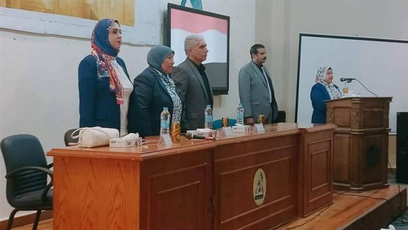 السكرتير العام خلال