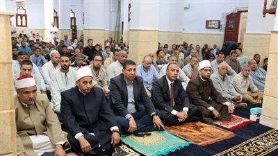 نائب محافظ المنيا يفتتح المسجد الكبير بأبو فليو بعد رفع كفاءته