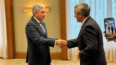 وزير السياحة يجتمع مع رئيس البرلمان الألماني