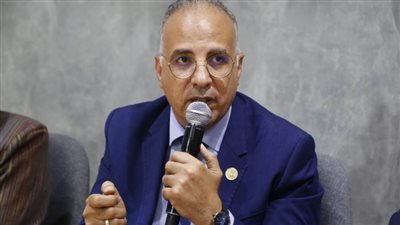 وزير الري يؤكد تشابه تحديات المياه في مصر وقبرص