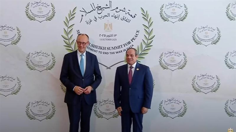 الرئيس السيسي يستقبل