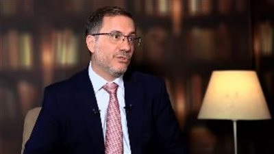 سفير بريطانيا: مصر تلعب دورًا رياديًا ونلتزم بدعم جهودها