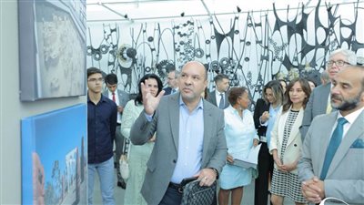 افتتاح معرض الصور الفوتوغرافية 