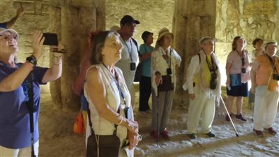  المناطق الأثرية بالمنيا تستقبل أفواجًا سياحية متعددة الجنسيات