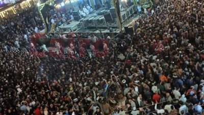 إنشاد ومديح وأجواء روحانية.. 