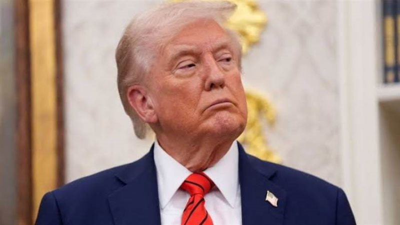 الرئيس الأمريكي دونالد