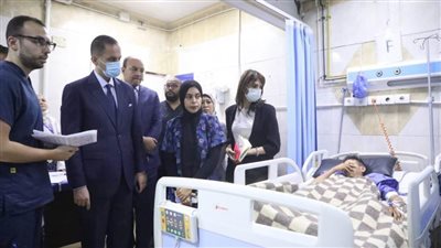 نائب وزير الصحة يوجه بفتح تحقيق في واقعة بمستشفى المنيرة خلال جولة مفاجئة