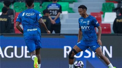 الهلال يكتسح الاتفاق في الدوري السعودي