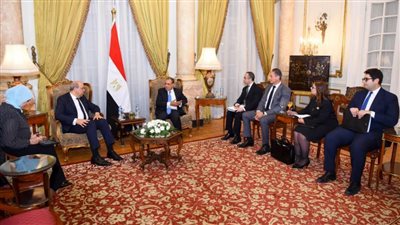 وزير الخارجية يلتقي وزير الطيران المدني