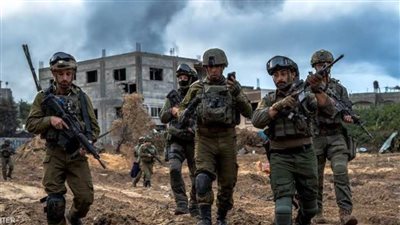 الجيش الإسرائيلي يضع علامات خاصة على طول 