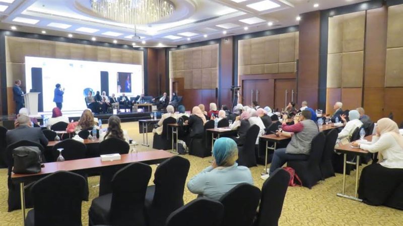 مؤتمر النساء والتوليد