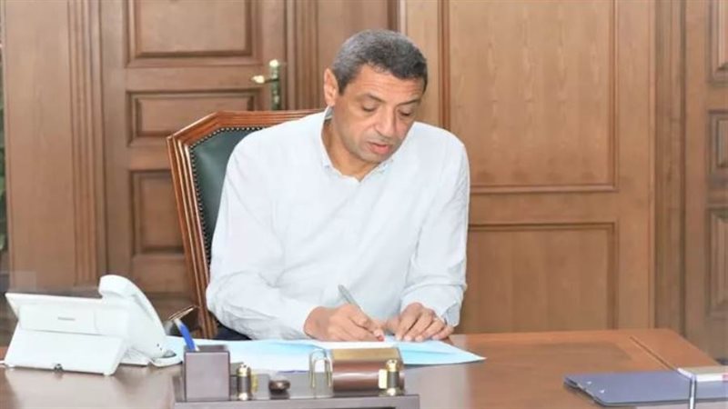 محافظ السويس