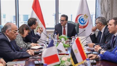  وزير الصحة يتفق مع سفير فرنسا على تنفيذ خطة لتقديم المساعدات الإنسانية لقطاع غزة