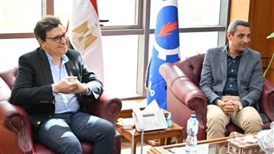 وزير الثقافة يلتقي محافظ السويس لبحث سبل دعم الأنشطة الإبداعية