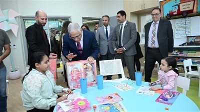 النائب العام يزور مستشفى سرطان الأطفال 57357