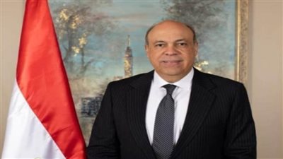 وزير الطيران: خطة استراتيجية شاملة لتطوير مطار القاهرة.. وطرح المطارات أمام الاستثمار