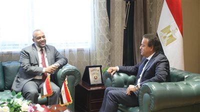 وزيرا صحة مصر والسودان يناقشان تعزيز التعاون الصحي ودعم الشعب السوداني