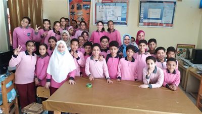 محافظ الإسماعيلية يتابع جهود إدارة شئون البيئة في تنظيم ندوة توعوية بيئية لطلبة المدارس